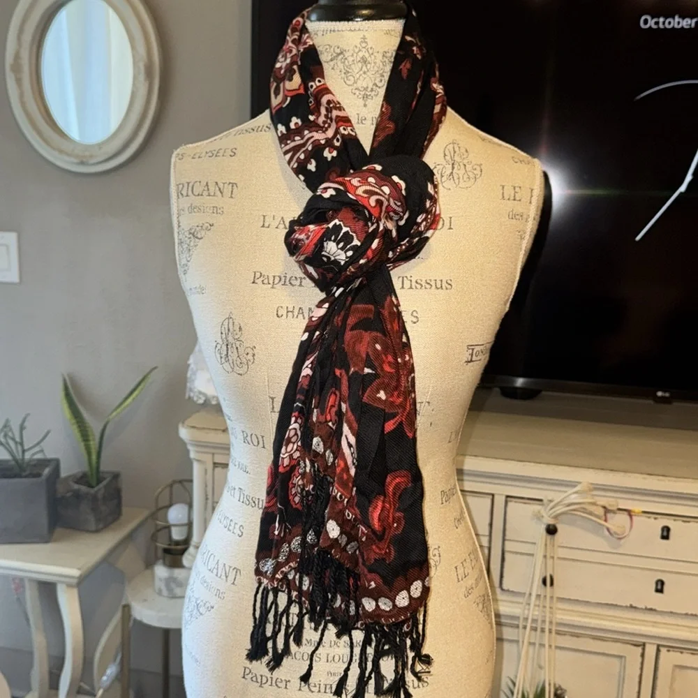 Neck scarf shawl wrap black red maroon white paisley with black braided tassels​ - Picture 6 of 9